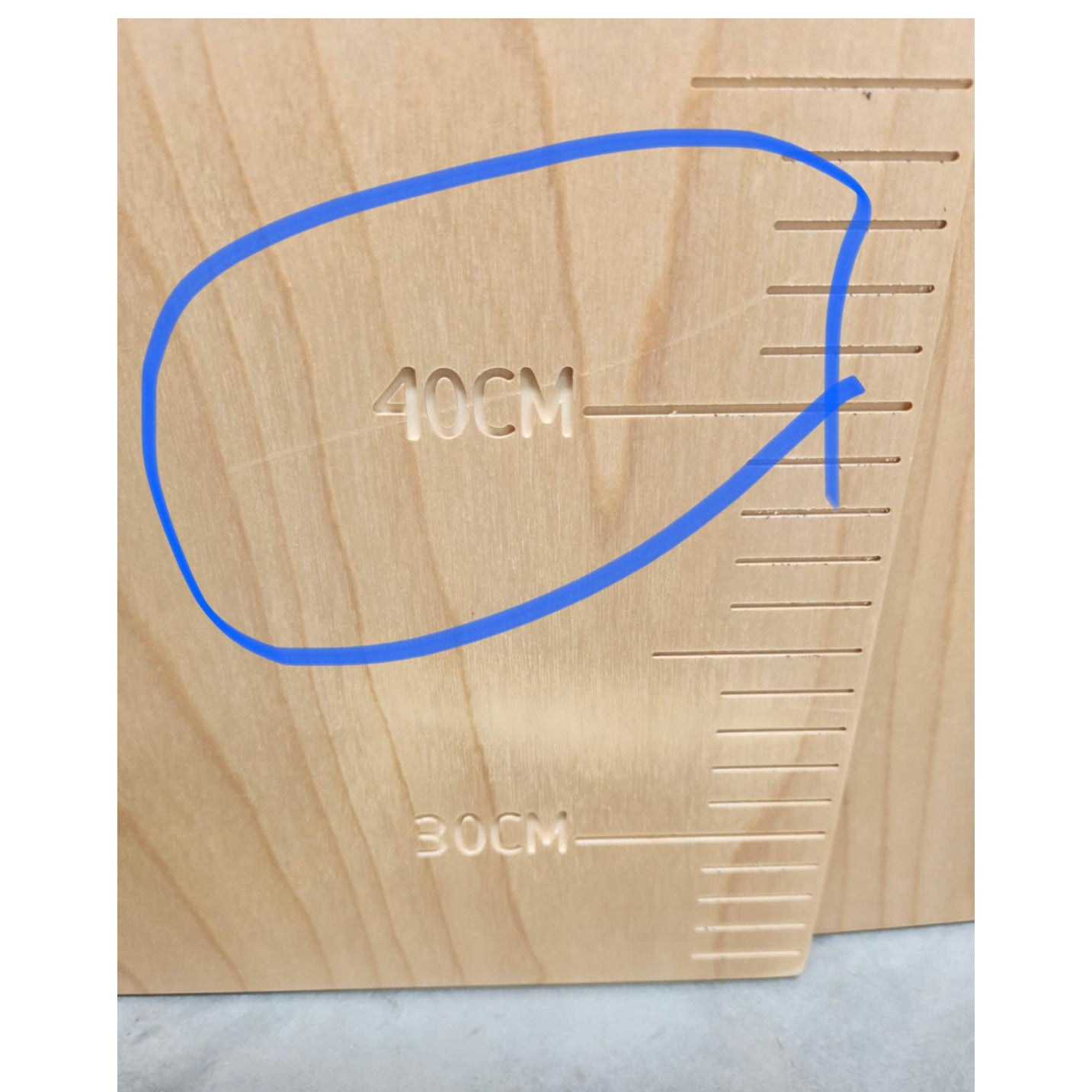 *** IMPERFECT Watch Me Grow Wooden Height Chart Rulers
