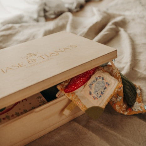 Run Run Rudolph Hinge Lid Keepsake Box