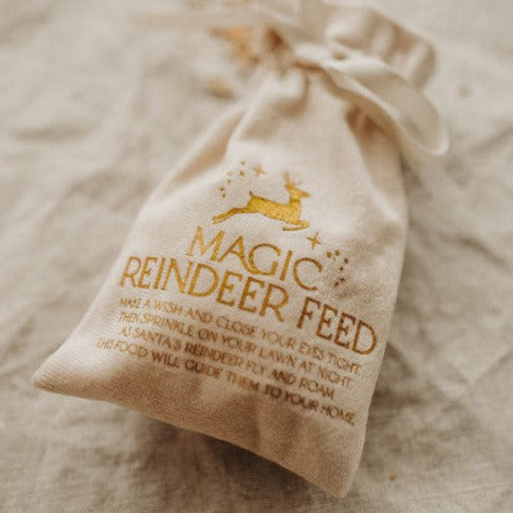 Reindeer Feed Velvet Bag