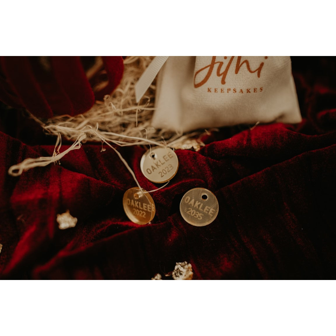 Circle Decoration Keepsake Charms
