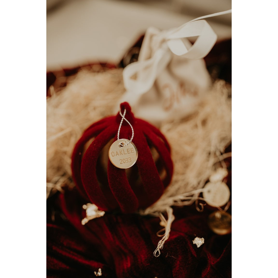 Circle Decoration Keepsake Charms