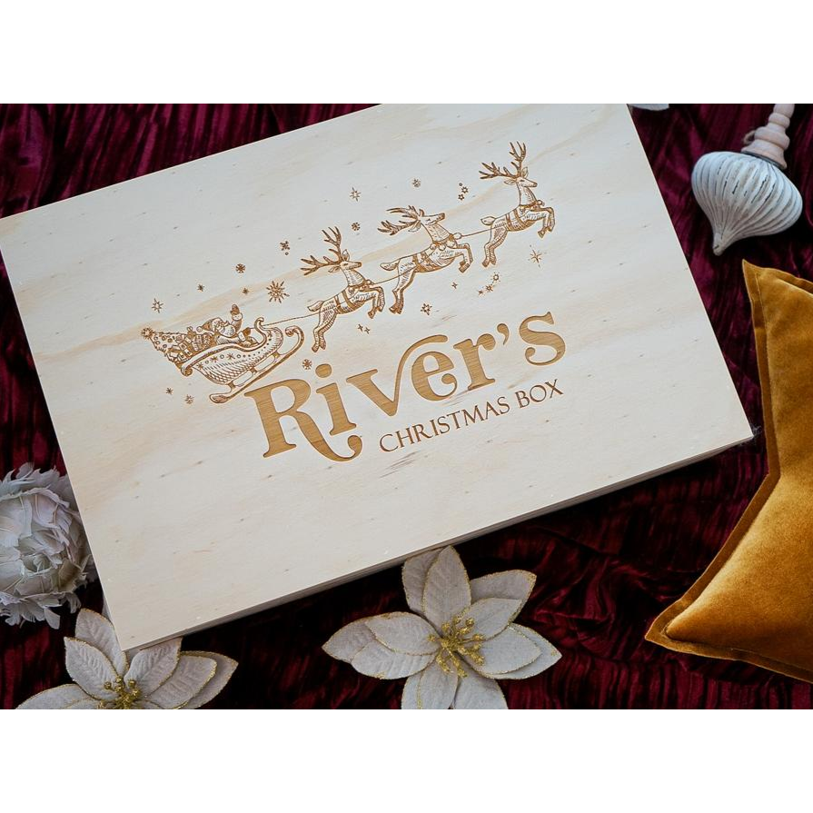 Santa's Sleigh Hinge Lid Keepsake Box