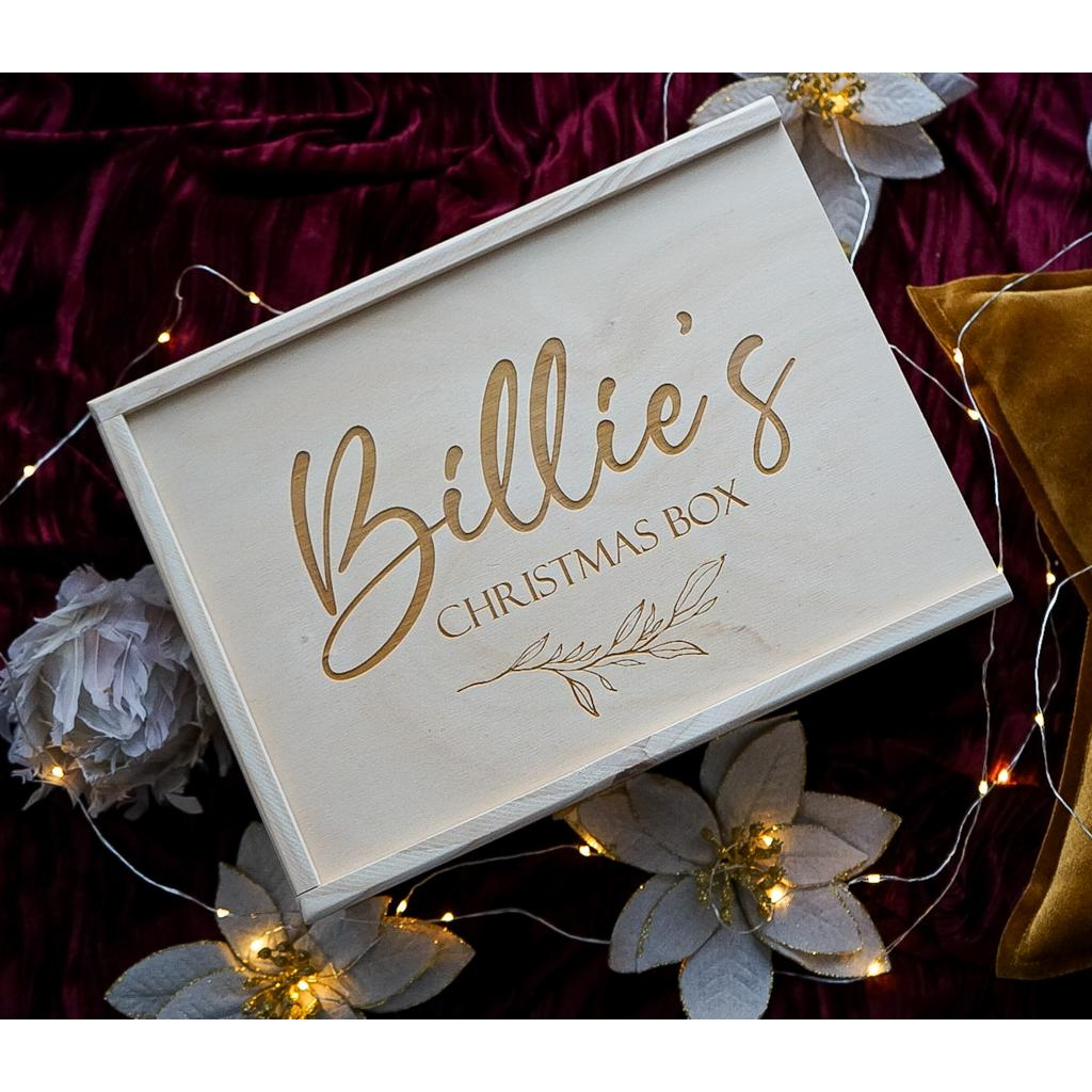 Christmas Foliage Hinge Lid Keepsake Box